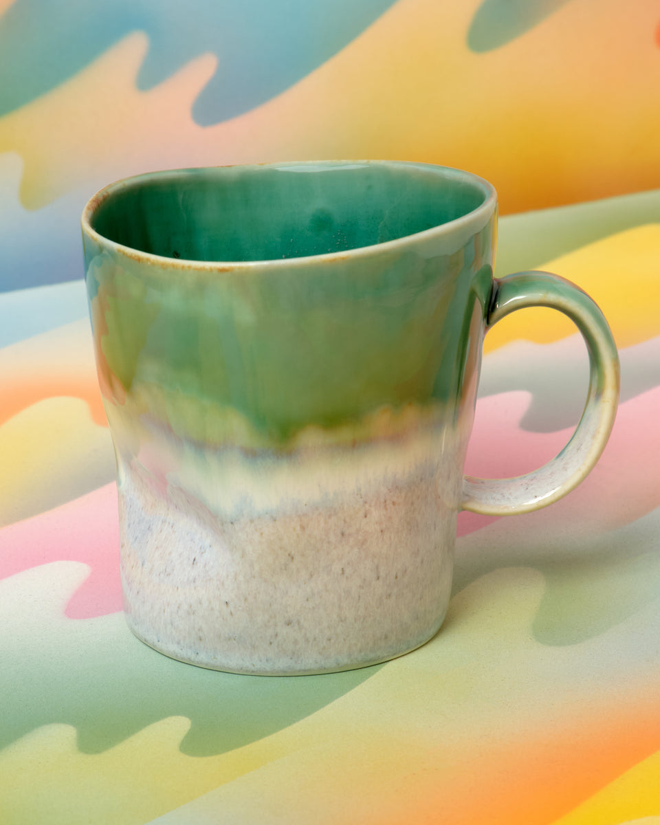 Mug Distortion - Green & Gray – Crush